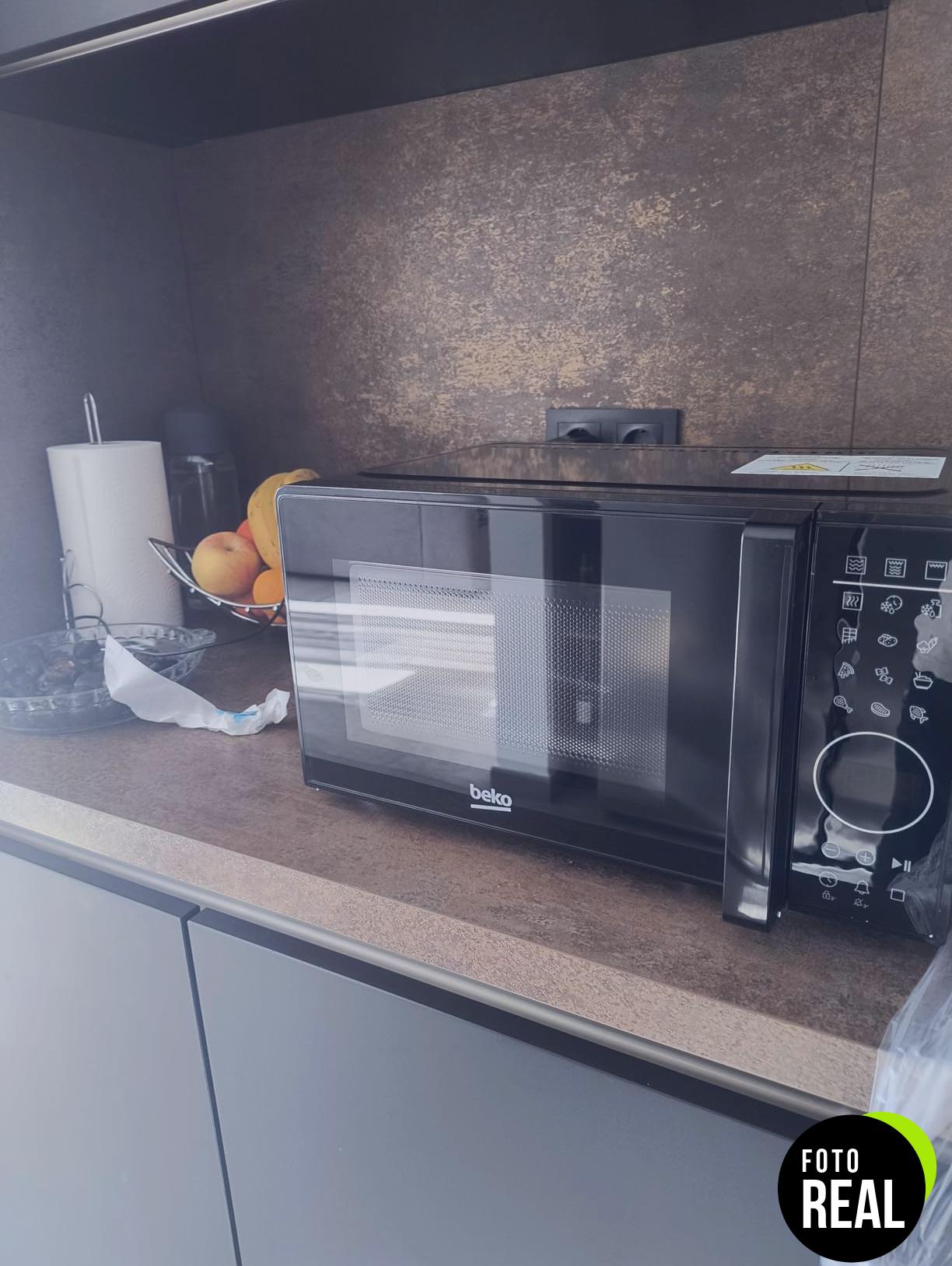 beko-microondas-20l-parrilla-mgc20130bfb-foto-3