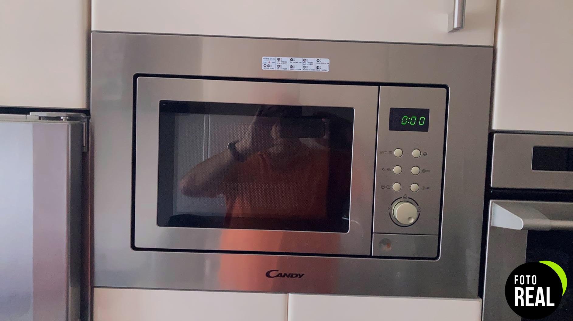 microondas-candy-20l-inox-grill-foto-3