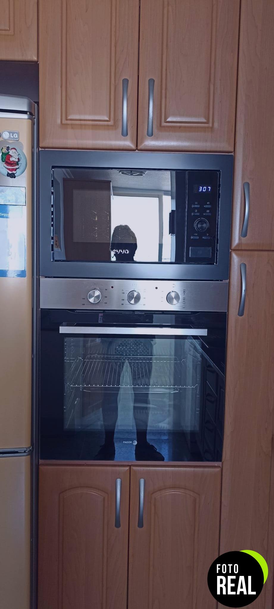 microondas-evvo-21l-grill-black-foto-1